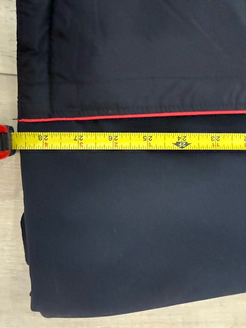 Obermeyer Y2K Black Ski Jacket with Red Embroidered trim & Faux Fur Collar - Picture 9 of 9